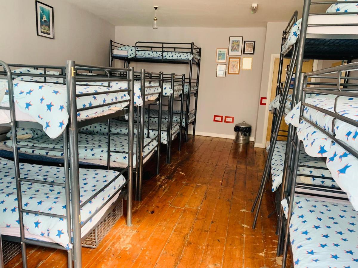 Bunkhouse Hostel Cardiff Buitenkant foto